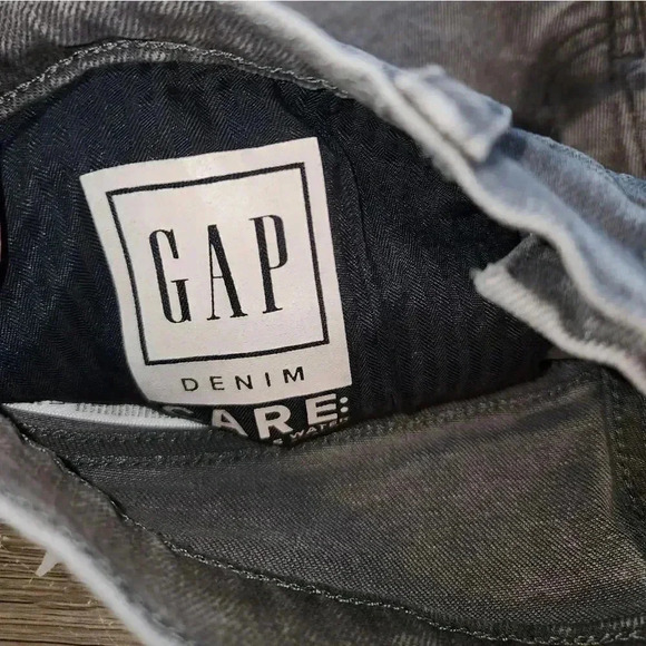 GAP Cheeky Short High Rise Button Fly Denim Cutoff Jean Shorts Daisy Dukes 28 6P - Picture 6 of 7